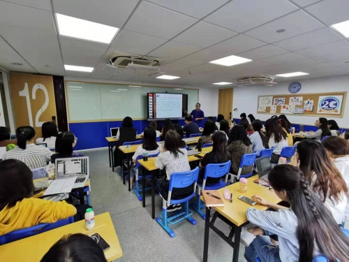 【安全生产】消防安全知识宣传，这一次，尊龙集团走近教师